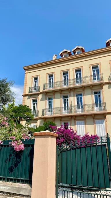 Loft Apartment At Villa Leonie Hyères المظهر الخارجي الصورة